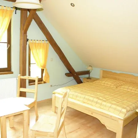 U Lisky 4* Jarosov nad Nezarkou