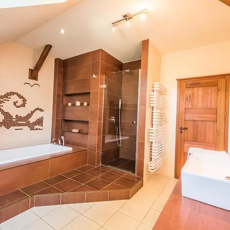 בית הארחה U Lisky Jarosov nad Nezarkou