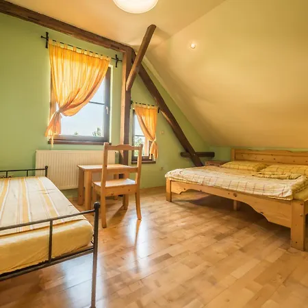 U Lisky Jarosov nad Nezarkou